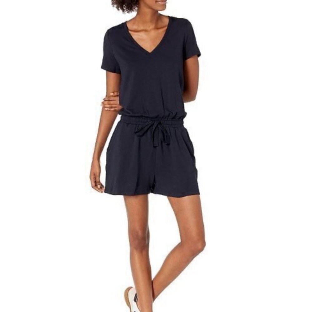 Daily Ritual Black Athleisure VNeck Soft Stretch Romper Sz Medium